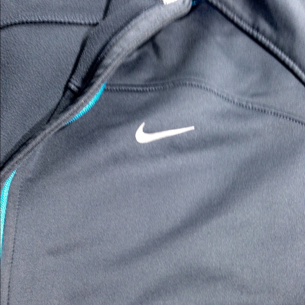 Nike DRI-FIT Running Jacket - Picture 7 of 12
